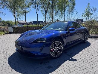 Vaurioauto  passenger cars Porsche Taycan Porsche Taycan 4 S Panorama 571ps HUD Leder LED 360view VOL VOL 2024/1