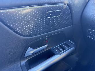 Mercedes GLA GLA 250 GLA GLA 250 e ACC Camera Ambiance VOL picture 8