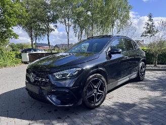 skadebil auto Mercedes GLA Mercedes-Benz GLA 200 AMG PANORAMA Leder Ambiance Camera VOL 2024/8