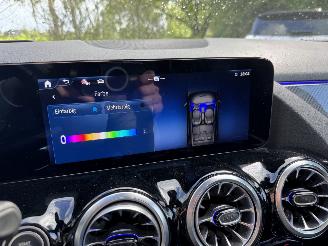 Mercedes GLA Mercedes-Benz GLA 250e AMG PANO Trekhaak Camera Ambiance HUD VOL!! picture 8