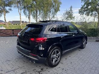 Mercedes GLA Mercedes-Benz GLA 180 AMG PANORAMA HUD Memorie Trekhaak Ambiance Massage VOL!! picture 11