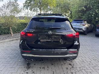 Mercedes GLA Mercedes-Benz GLA 180 AMG PANORAMA HUD Memorie Trekhaak Ambiance Massage VOL!! picture 13