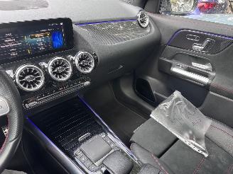 Mercedes GLA GLA 250 e AMG Panorama Ambiance Camera ACC VOL picture 25