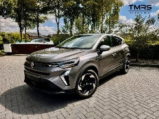 Damaged car Renault Captur Captur TCe 90 Techno Camera 2025 AppleCarplay 2025/8