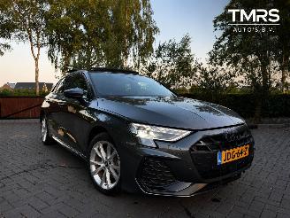 uszkodzony samochody osobowe Audi A3 Audi A3 Sportback TFSIe 150 kW S line PANORAMA Camera VOL!! 2025/9