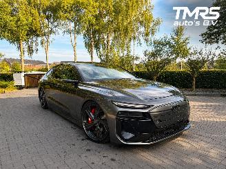Damaged car Audi S6 S6 e-tron Sportback Quattro 370 kW PANORAMA HUD Luchtvering Massage VOL!! 2026/2