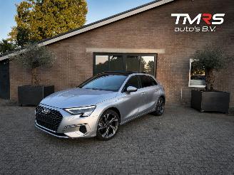 damaged passenger cars Audi A3 A3 Sportback 40 TFSI e S-Line PANORAMA Hybride ! 2024/4
