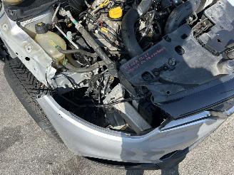 Renault Captur  picture 15