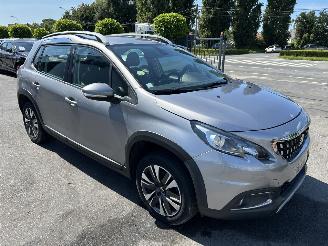 Auto incidentate Peugeot 2008  2016/8