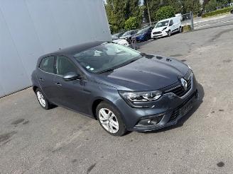 krockskadad bil auto Renault Mégane  2020/7
