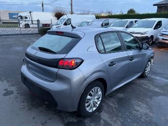 skadebil auto Peugeot 208  2021/4