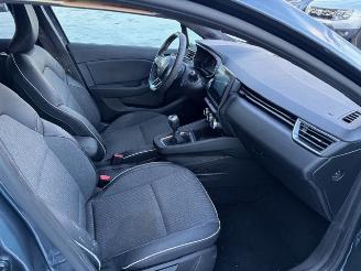 Renault Clio  picture 5