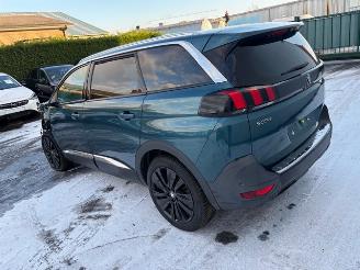 krockskadad bil auto Peugeot 5008 7 SEATS 2019/2