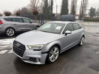Vaurioauto  passenger cars Audi A3 S LINE 2018/3