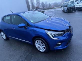 Renault Clio ETECH HYBRID picture 4