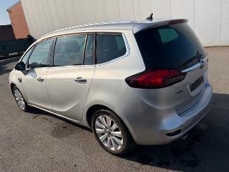 Auto incidentate Opel Zafira AUTOMAAT 7 SEATS 2012/2