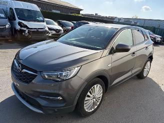krockskadad bil auto Opel Grandland  2018/7
