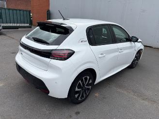 Voiture accidenté Peugeot 208  2024/12