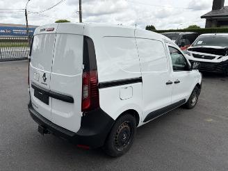 Unfallwagen Renault Express  2021/4