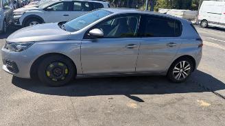 Peugeot 308 MIT COCKPIT UND AIRBAGS picture 5