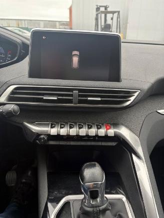 Peugeot 3008  picture 8