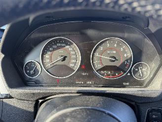 BMW 3-serie 318i M Sport picture 12