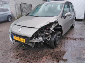 Auto da rottamare Renault Scenic Scenic III (JZ), MPV, 2009 / 2016 1.4 16V TCe 130 2010/2