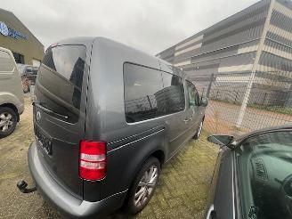 Volkswagen Caddy Combi  picture 5