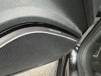 Audi A3 E-tron met Pano dak camera hybride picture 10