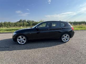 BMW 1-serie 114i EDE High Executive picture 2