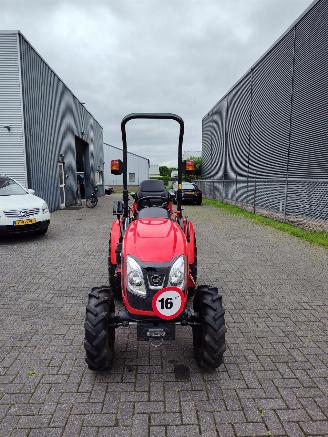 damaged machines Overige  Kioti CK3310HST Nieuwstaat geen schade! 2020/1