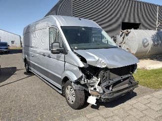 krockskadad bil bedrijf Volkswagen Crafter 2.tdi 177pk automaat L4H4 123790 km 2018/1