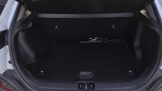 Hyundai Kona 1.0T GDI Comfort Lichte voorschade Prachtige auto! picture 18