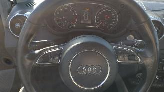 Audi A1 1.2 s edition rijdbare schade picture 11