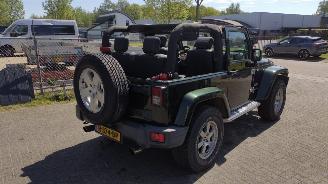 Jeep Wrangler 3.8 V6 Automaat 4x4 Sahara Edition 148dkm Leuke auto! picture 6
