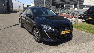 Unfallwagen Peugeot 208 E electric Active 60.000 km! Weinig schade normaal rijdbaar! 2020/1