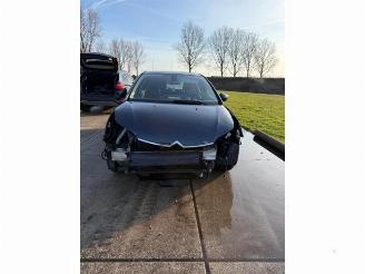 Salvage car Citroën C4 C4 Berline (LC), Hatchback 5-drs, 2004 / 2011 1.6 16V VTi 120 2010/11