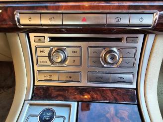 Jaguar XF XF (CC9), Sedan, 2008 / 2015 2.7 D V6 24V picture 12