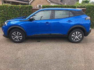 Peugeot 2008 1.2 PureTech Active Pack 102 PK picture 4