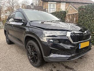 Damaged car Skoda Karoq 1.0 TSI Business Edition 110PK 2023/5