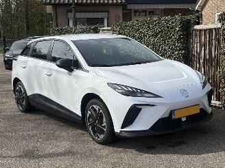 skadebil auto MG MG4 SPORT 51 kWh  243PK 350KM ACTIERADIUS 2023/12