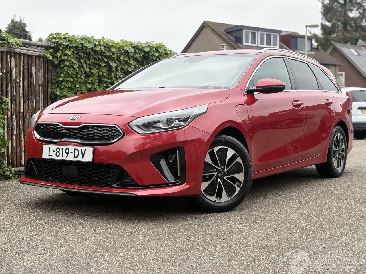 Kia Ceed 1.6 GDI PLUG IN HYBRID DynamicPlusLine 119PK AUTOMAAT