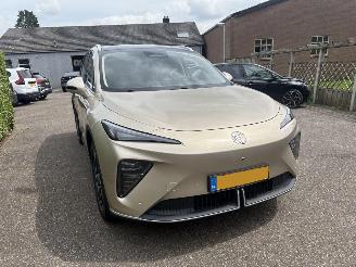 MG MG S6 EV Luxury 4WD 77 kWh 408 PK SPLINTER NIEUW picture 8