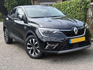uszkodzony samochody osobowe Renault Arkana 1.6 E-TECH HYBRID 145 ZEN 117PK AUTOMAAT 2022/7