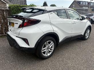 Toyota CH-R 1.8 Hybrid Active AUTOMAAT 148PK picture 2
