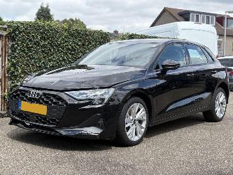 skadebil auto Audi A3 40 TFSI e HYBRIDE Pro Line AUTOMAAT 150PK 2025/11