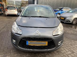 Damaged car Citroën C3 1.4 16V VTi Hatchback 4Dr Benzine 1.397cc 70kW (95pk) 2011/3