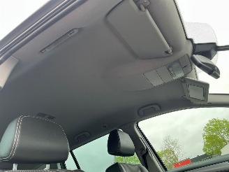 Opel Zafira 2.2 16V Direct Ecotec MPV picture 24