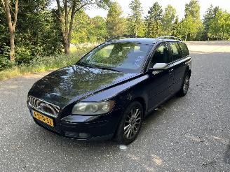 Ocazii autoturisme Volvo V-50 2.4i 2004/11