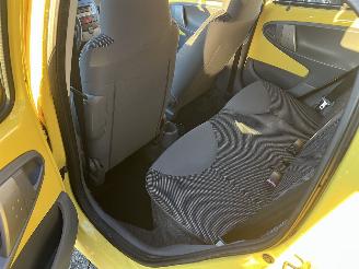 Peugeot 107 1.0 12V XS Automaat picture 15